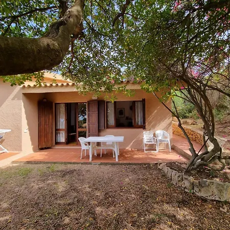 Semesterbostad Casa Brezza Con Wi-fi E Aria Condizionata Costa Paradiso