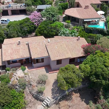 Casa Brezza Con Wi-fi E Aria Condizionata Costa Paradiso